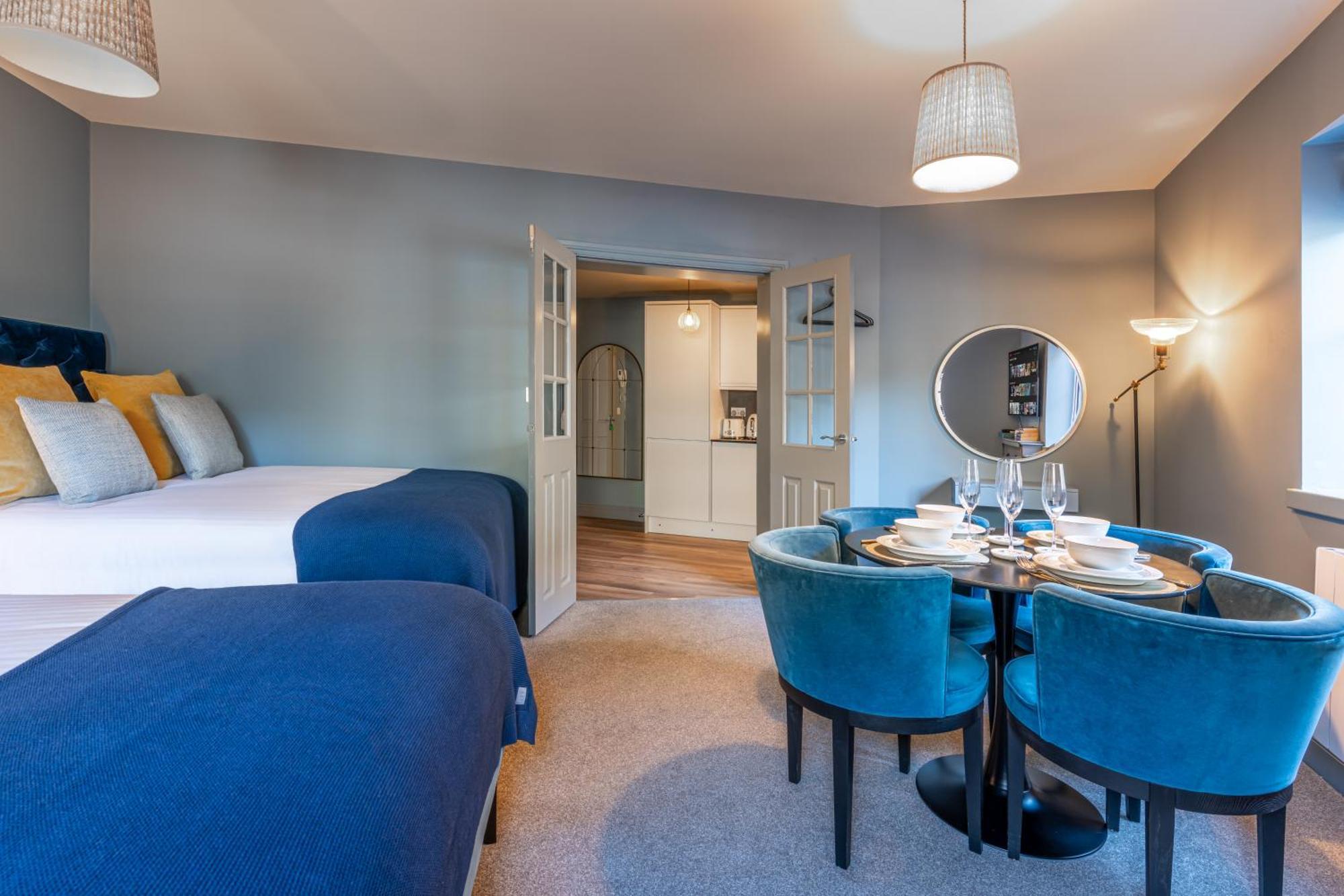 Silcox House Bath Apartment Room photo
